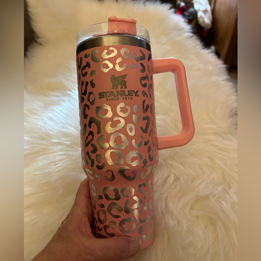 Stanley 40 oz Mug with Pink Leopard Layover NEW IN BOX